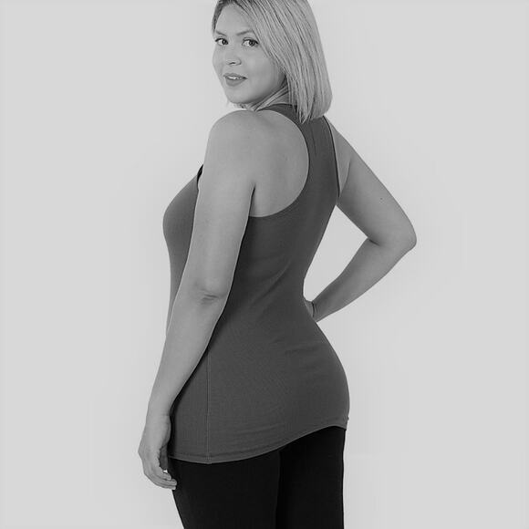 2X Ruby Red Ribbed Seamless Racerback Tank Top Zenana oversized Plus Sz comfort - Picture 2 of 9